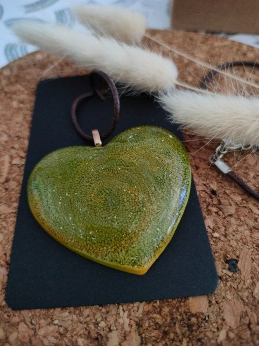 Collier coeur jaune/vert