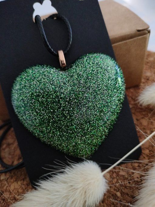 Collier vert/paillettes(2)