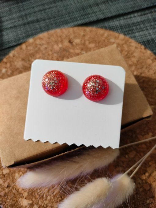 Boucles d'oreilles rouges