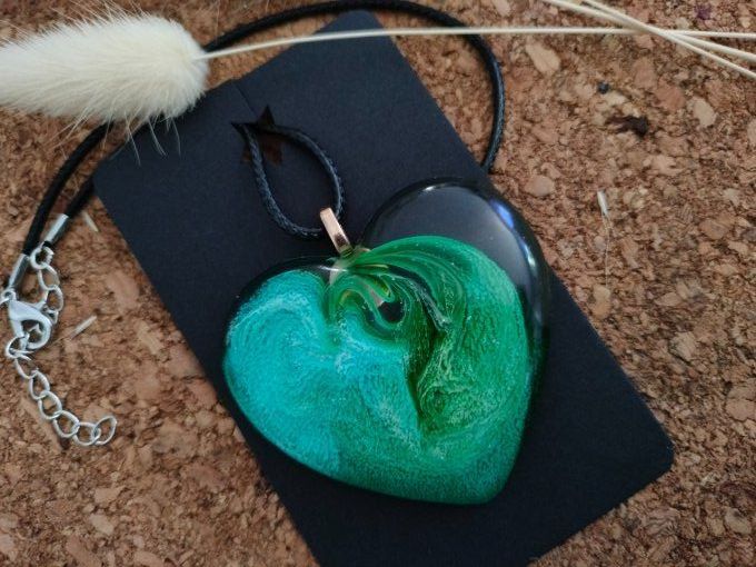 Collier coeur vert (3)