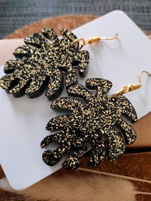 Boucles d'oreilles noires